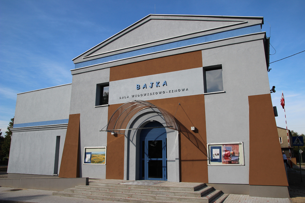 Sala widowiskowo - kinowa Bajka